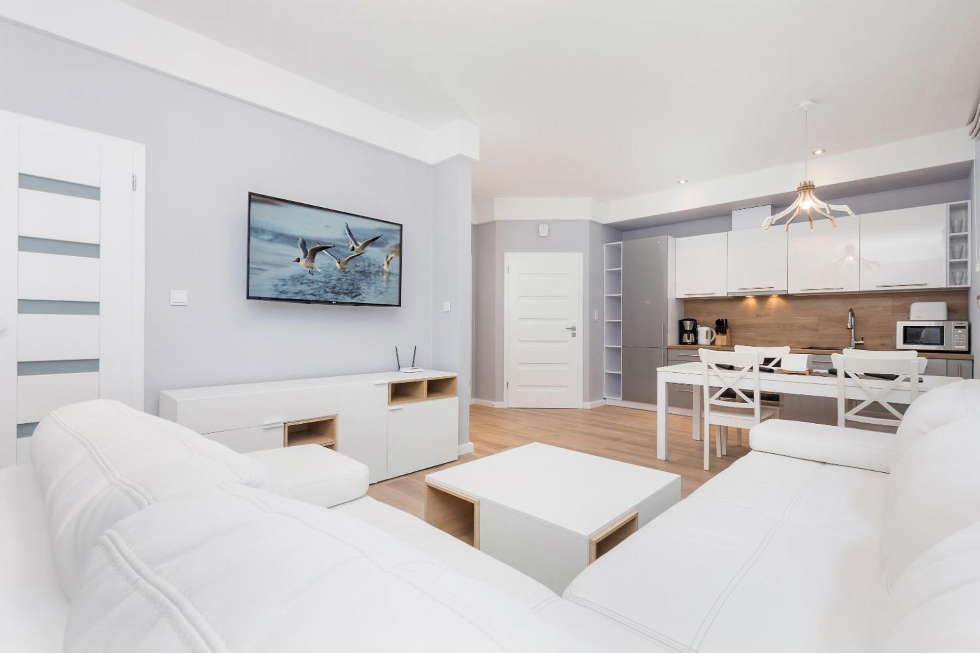 Underground Apartment In A Lux Holiday House Posejdon By Renters Prestige Kołczewo Extérieur photo