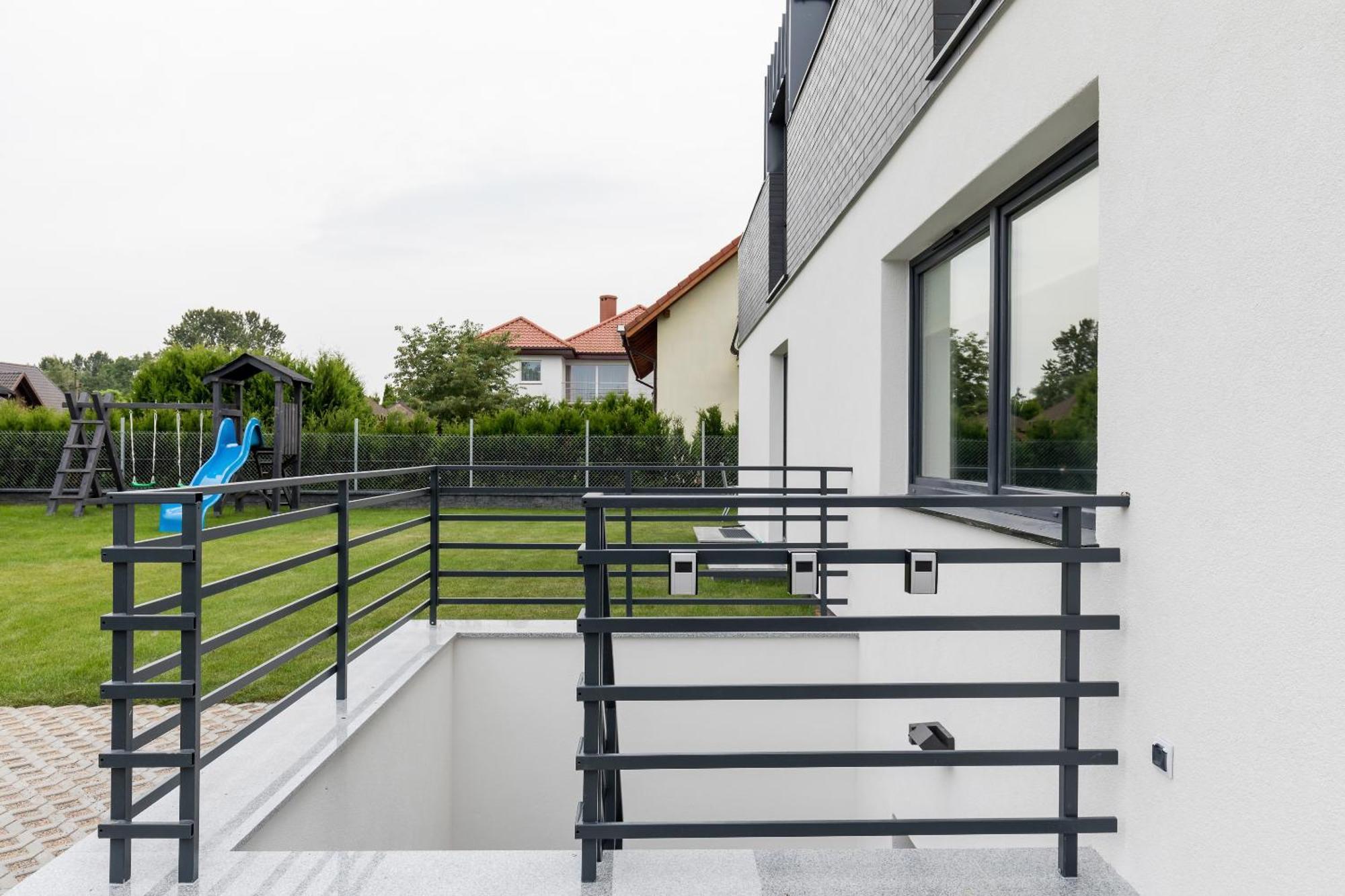 Underground Apartment In A Lux Holiday House Posejdon By Renters Prestige Kołczewo Extérieur photo